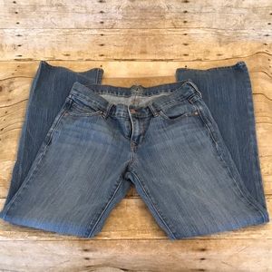 Women’s jeans